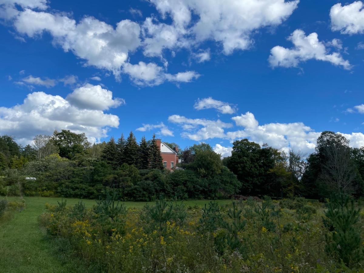 Caledon Manor And Country Inn Buitenkant foto